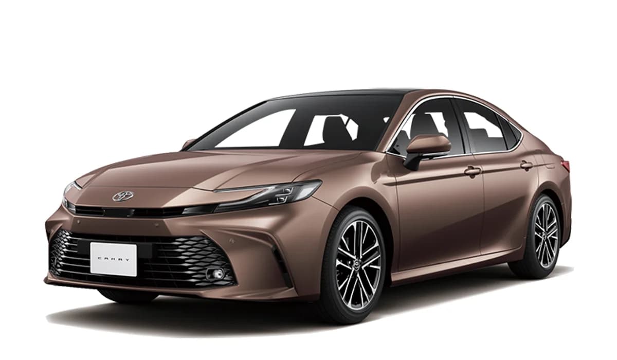 Toyota کمری GCC بنزینی ۲۰۲۵