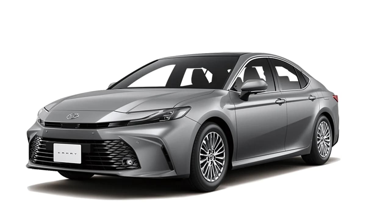 Toyota کمری GCC بنزینی ۲۰۲۵