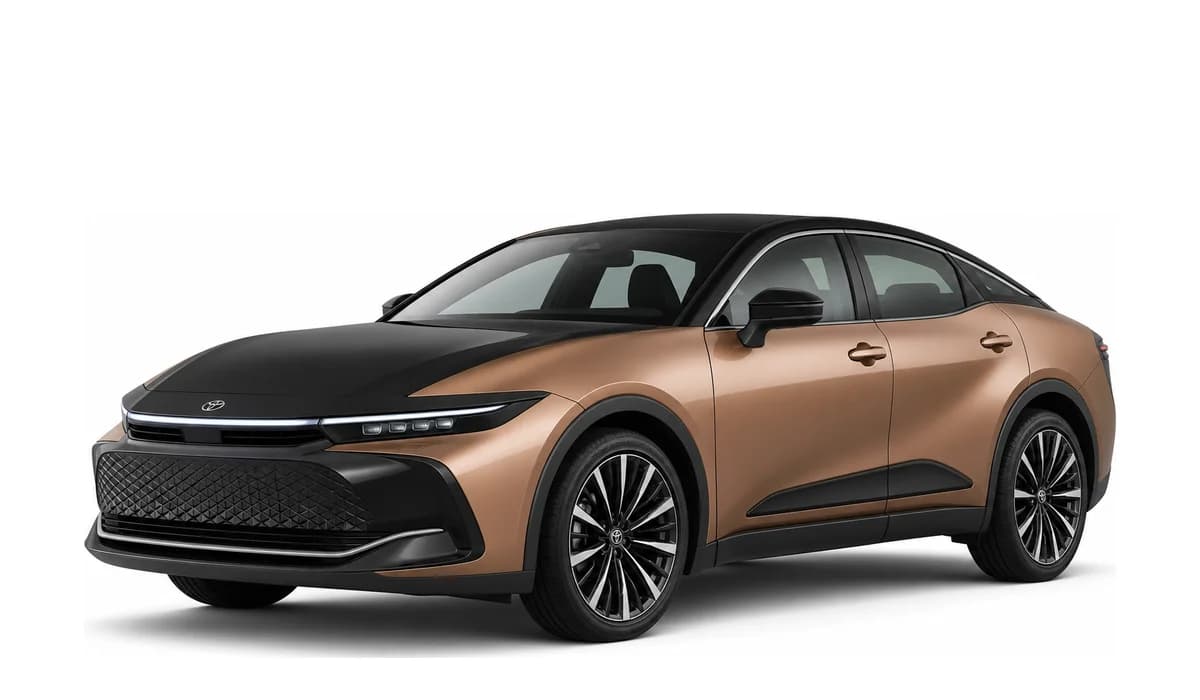 Toyota کراون هیبرید ۲۰۲۶